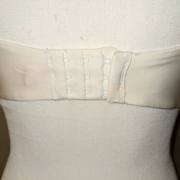 Multi-Way Bra / 36C - Picture 5 of 7